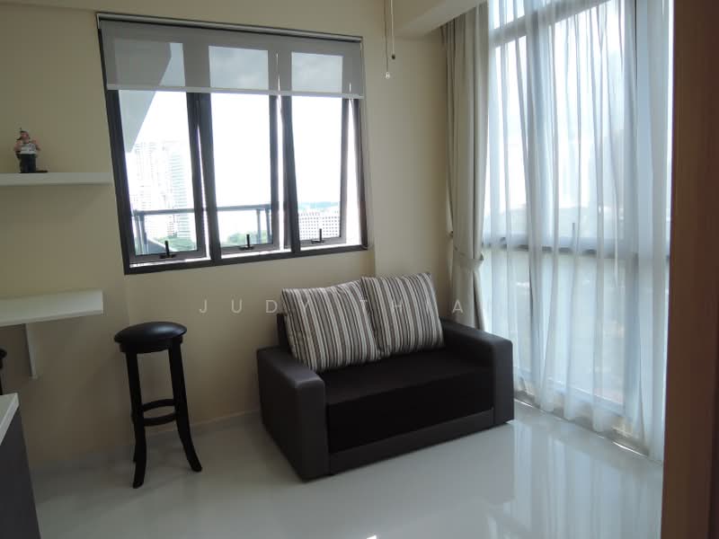 SkySuites 17, 17 Jalan Rajah, 1 Bedroom, 377 sqft, Apartment For Rent, by Judy Thian, 18046068 - living hall - PropertyGuru.com.sg