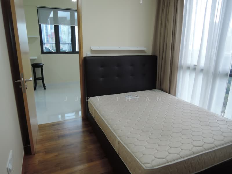 SkySuites 17, 17 Jalan Rajah, 1 Bedroom, 377 sqft, Apartment For Rent, by Judy Thian, 18046068 - master room - PropertyGuru.com.sg