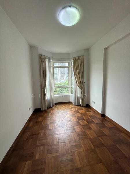 For Rent - Hillington Green