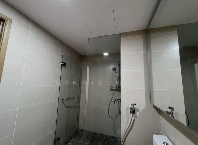 Waterfront Gold, 736 Bedok Reservoir Road, Bedok / Upper East Coast, 2 Bedrooms, 893 sqft, Condominium For Rent, by Winnie Tan, 18056782 - Bathroom - PropertyGuru.com.sg