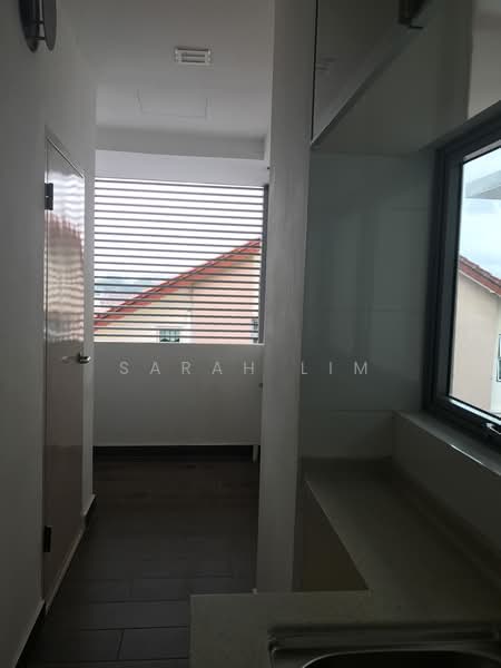 La Dolce Vita, 345 Upper Paya Lebar Road, 3 Bedrooms, 2,346 sqft, Condominium For Rent, by Sarah Lim, 18067063 - PropertyGuru.com.sg