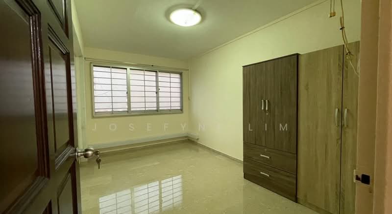For Rent - 425 Hougang Avenue 6