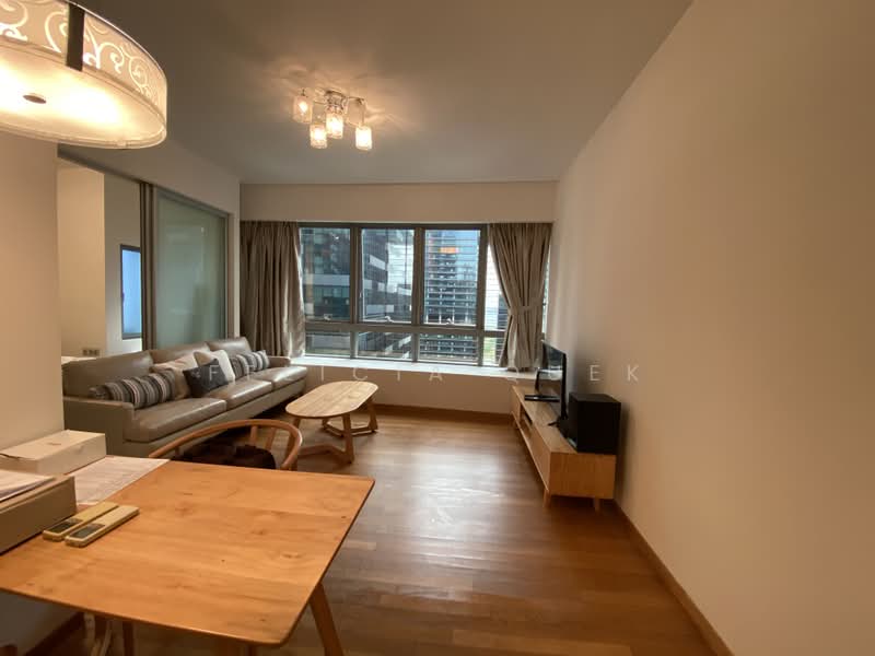 One Shenton, 1 Shenton Way, 1 Bedroom, 538 sqft, Condominium For Rent, by Felicia Quek, 18096681 - PropertyGuru.com.sg
