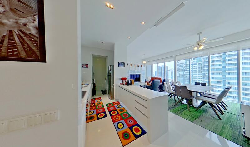 open concept dry kitchen with electric hob and oven
