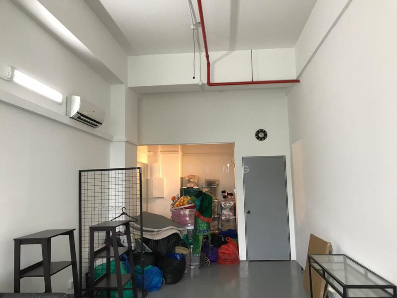Primz Bizhub, 21 Woodlands Close singapore, 650 sqft, Light Industrial (B1) For Rent, by HH Teng, 18118582 - Half unit with furnishes - CommercialGuru.com.sg