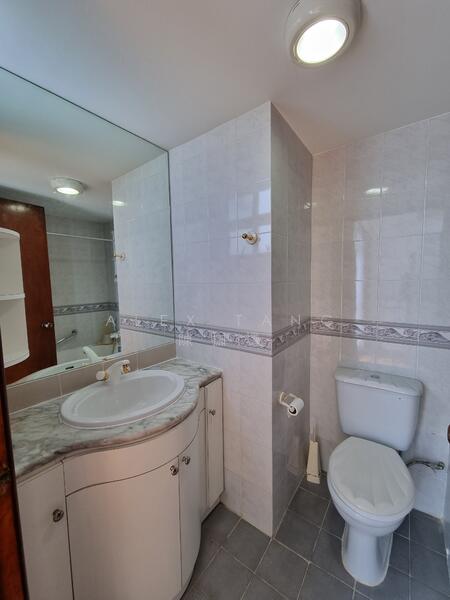 Leedon 2, 2 Leedon Road, 2 Bedrooms, 764 sqft, Condominium For Rent, by Alex Tang 陳拁燐, 18125114 - PropertyGuru.com.sg