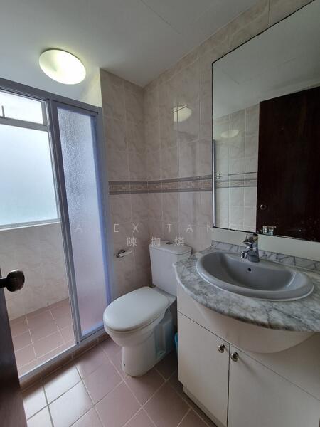 Leedon 2, 2 Leedon Road, 2 Bedrooms, 764 sqft, Condominium For Rent, by Alex Tang 陳拁燐, 18125114 - PropertyGuru.com.sg