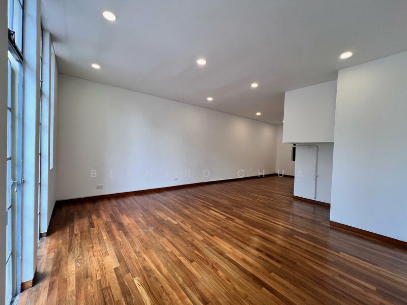 New Bridge Road, , 830 sqft, Office For Rent, by Bernard Chua, 18126953 - CommercialGuru.com.sg