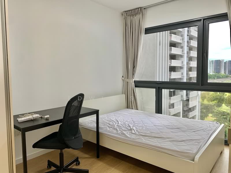 The Lakefront Residences, 42 Lakeside Drive, 2 Bedrooms, 721 sqft, Condominium For Rent, by Edwin Soh, 18152848 - MASTER ROOM - PropertyGuru.com.sg