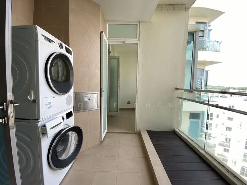 Balmoral Hills, 11 Balmoral Park, 3 Bedrooms, 1,389 sqft, Condominium For Rent, by Joyce Chen, 18174383 - yard - PropertyGuru.com.sg