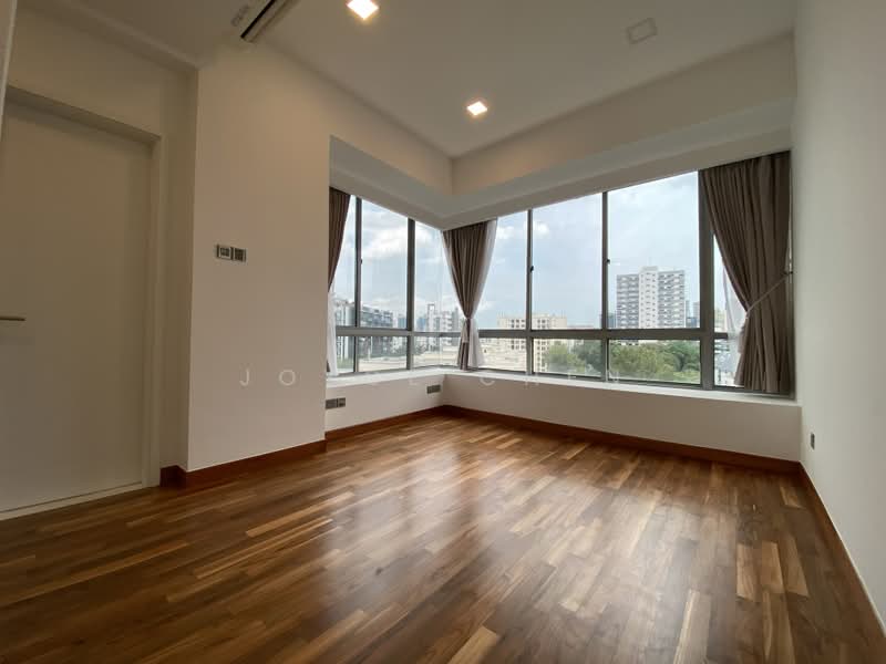 Balmoral Hills, 11 Balmoral Park, 3 Bedrooms, 1,389 sqft, Condominium For Rent, by Joyce Chen, 18174383 - master bedroom - PropertyGuru.com.sg