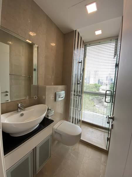 Balmoral Hills, 11 Balmoral Park, 3 Bedrooms, 1,389 sqft, Condominium For Rent, by Joyce Chen, 18174383 - common toilet - PropertyGuru.com.sg