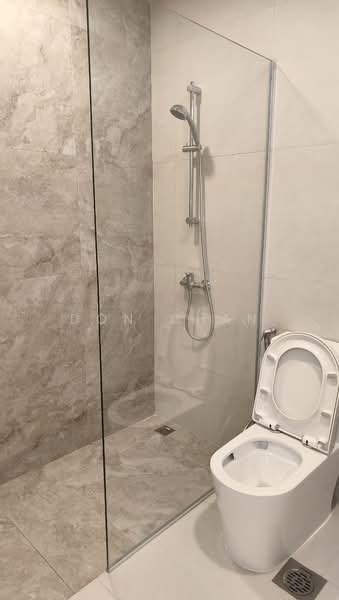 The Sovereign, 99 Meyer Road, 4 Bedrooms, 2,637 sqft, Condominium For Rent, by Don Chan, 18239625 - ensuite toilet - PropertyGuru.com.sg