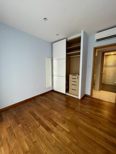 For Rent - Poshgrove East