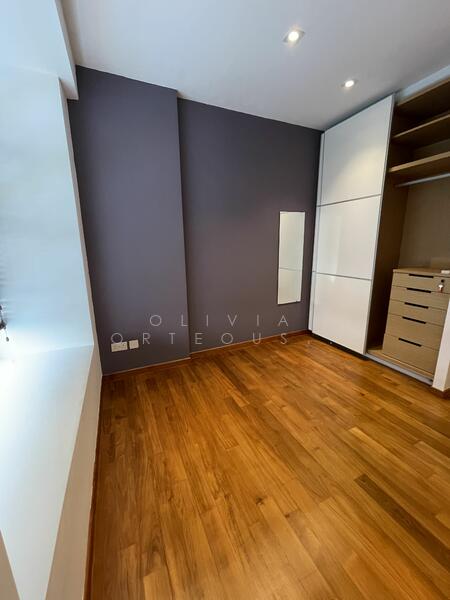 For Rent - Poshgrove East