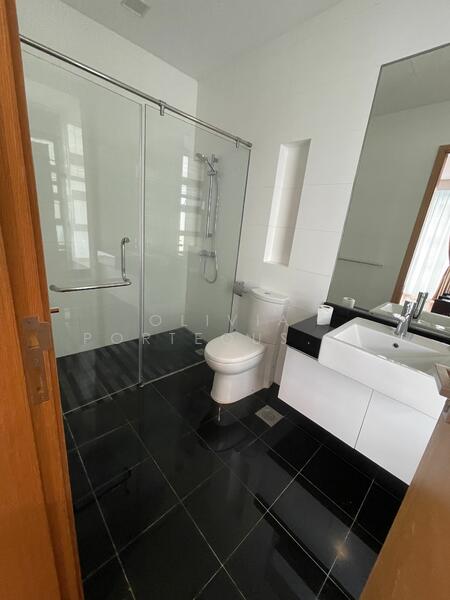 For Rent - Poshgrove East