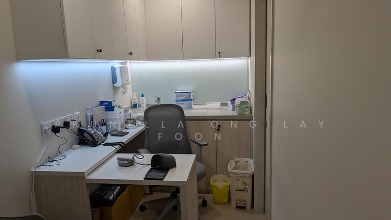 Mount Elizabeth Hospital / Medical Center, 3 Mount Elizabeth, 1,087 sqft, Medical For Sale, by Prunella Ong Lay Foon, 18256054 - CommercialGuru.com.sg