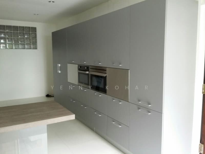 Astrid Meadows, 46 Coronation Road West, 4 Bedrooms, 3,810 sqft, Condominium For Rent, by Yenny Kohar, 18277857 - PropertyGuru.com.sg