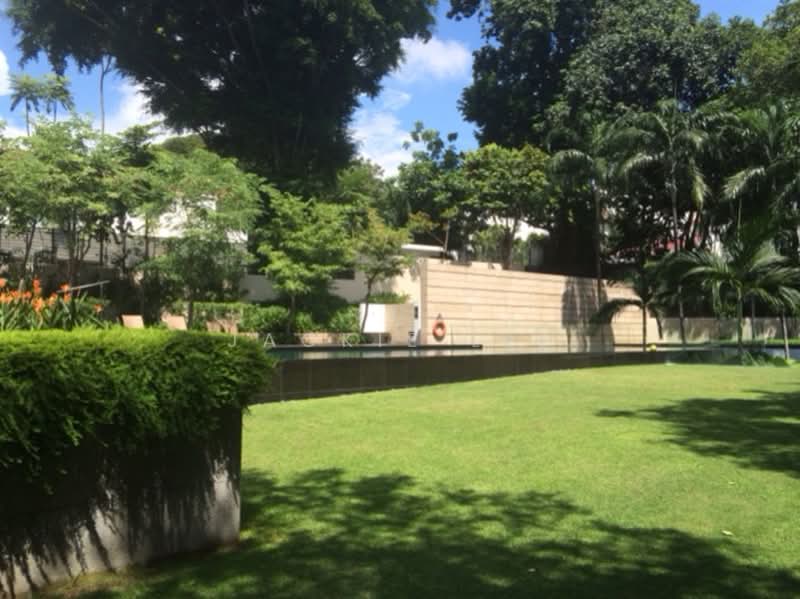The Ladyhill, 1 Ladyhill Road, 4 Bedrooms, 2,271 sqft, Condominium For Rent, by Jackie Lee, 18282861 - Common area - Lawn - PropertyGuru.com.sg