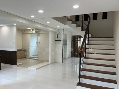 For Rent - 579 Hougang Avenue 4