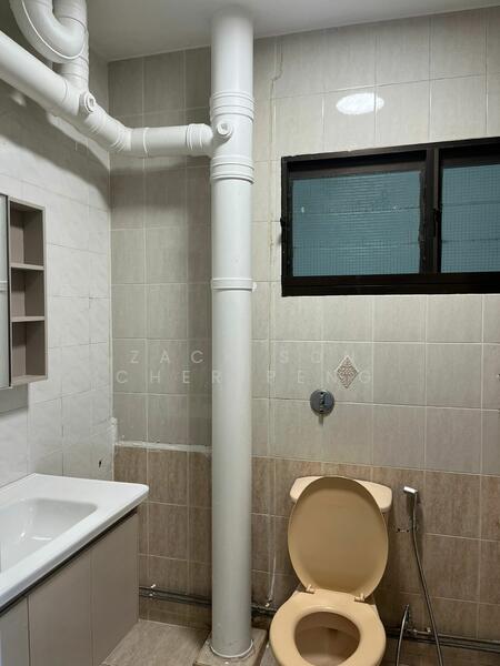 For Rent - 579 Hougang Avenue 4