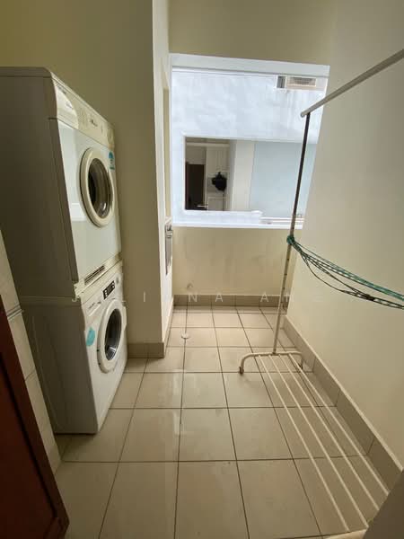 River Place, 60 Havelock Road, 1 Bedroom, 797 sqft, Condominium For Rent, by Juliana Ang, 18313711 - Service Yard - PropertyGuru.com.sg