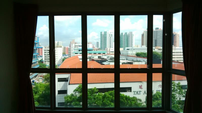 Rafflesia Condo, 33 Bishan Street 21, 3 Bedrooms, 1,302 sqft, Condominium For Rent, by Chai Kok Wee, 18327041 - Unblocked view - PropertyGuru.com.sg