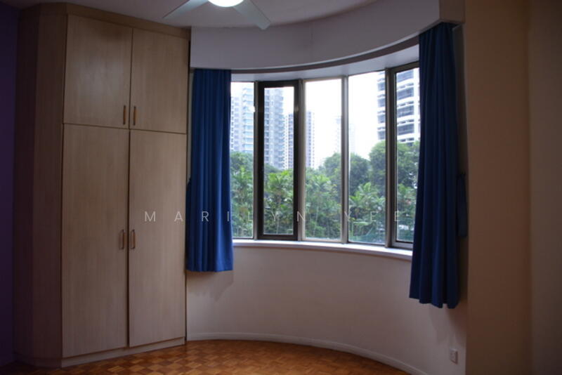 Junior master bedroom