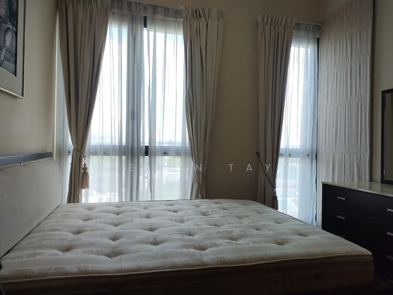 Tanglin View, 156 Prince Charles Crescent, 3 Bedrooms, 1,249 sqft, Condominium For Rent, by Kelvin Tay, 18347661 - PropertyGuru.com.sg