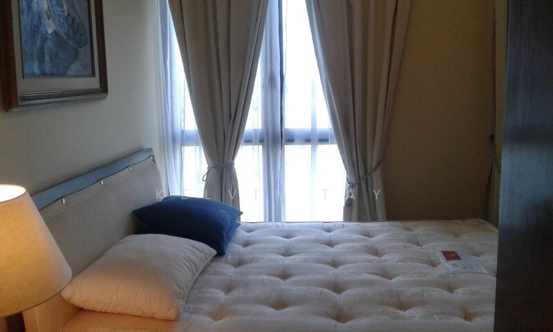 Tanglin View, 156 Prince Charles Crescent, 3 Bedrooms, 1,249 sqft, Condominium For Rent, by Kelvin Tay, 18347661 - PropertyGuru.com.sg