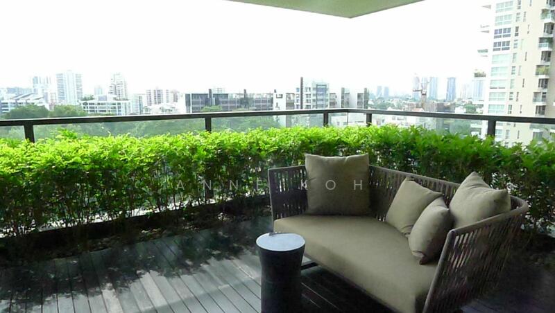 Spacious Patio