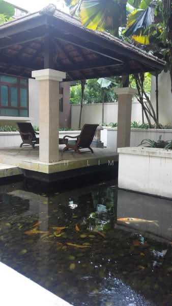 Amaninda, 329 Thomson Road, 1 Bedroom, 678 sqft, Condominium For Rent, by Yin Lim, 18365935 - yoga meditation corner with koi pond - PropertyGuru.com.sg