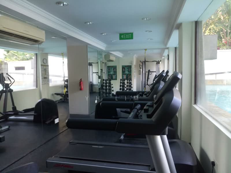 Amaninda, 329 Thomson Road, 1 Bedroom, 678 sqft, Condominium For Rent, by Yin Lim, 18365935 - gym overlooking pool - PropertyGuru.com.sg
