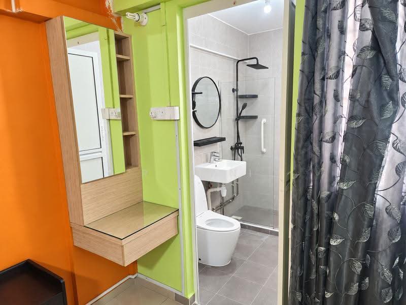 135 Simei Street 1, 135 Simei Street 1, Pasir Ris / Tampines, Room Rental, 135 sqft, HDB Flat For Rent, by R. Mani, 18374966 - Bathroom - PropertyGuru.com.sg