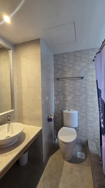 The Lakeshore, 31 Jurong West Street 41, 2 Bedrooms, 861 sqft, Condominium For Rent, by Darren Lim, 18375455 - PropertyGuru.com.sg