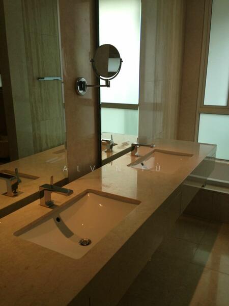 Masterbedroom Toilet
