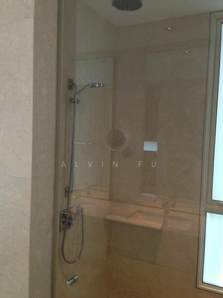 Masterbedroom Toilet