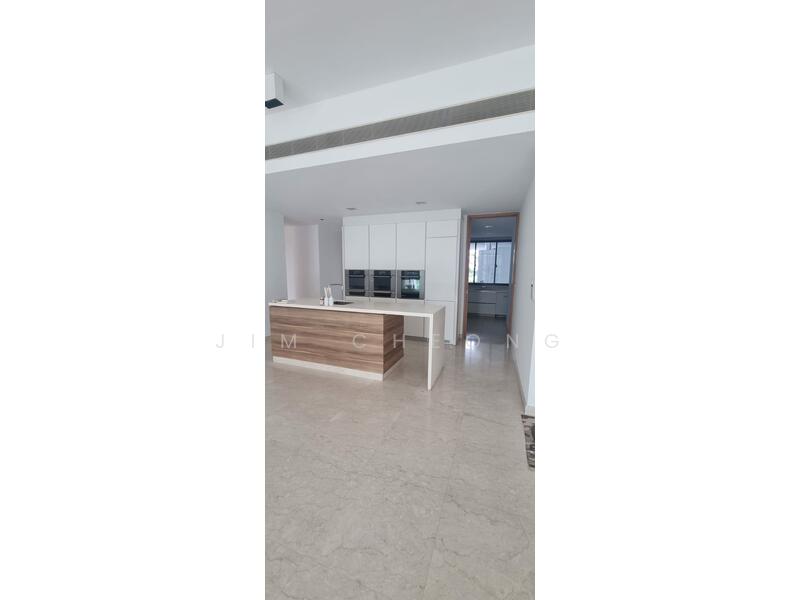 For Rent - Parvis