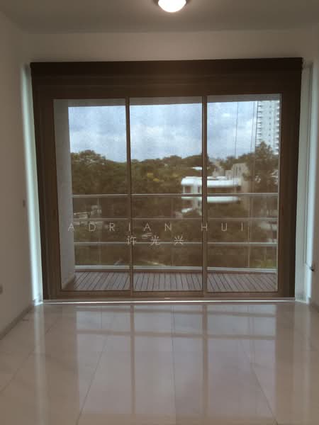 Nathan Suites, 21 Nathan Road, 2 Bedrooms, 926 sqft, Condominium For Rent, by Adrian Hui 许光兴, 18440666 - PropertyGuru.com.sg