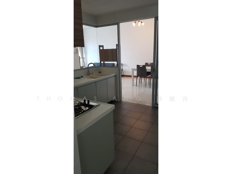 Twin Regency, 28 Kim Tian Road, 3 Bedrooms, 1,216 sqft, Condominium For Rent, by Thomas Ang 洪瑞兴, 18473252 - PropertyGuru.com.sg