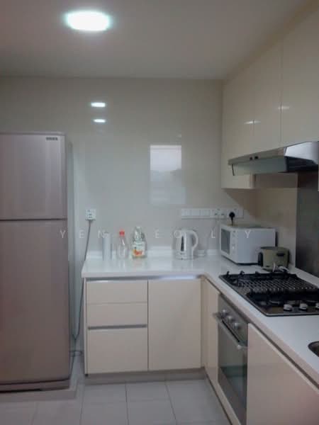 City Square Residences, 6 Kitchener Link, 3 Bedrooms, 1,206 sqft, Condominium For Rent, by Yen Neo L Y, 18475049 - PropertyGuru.com.sg