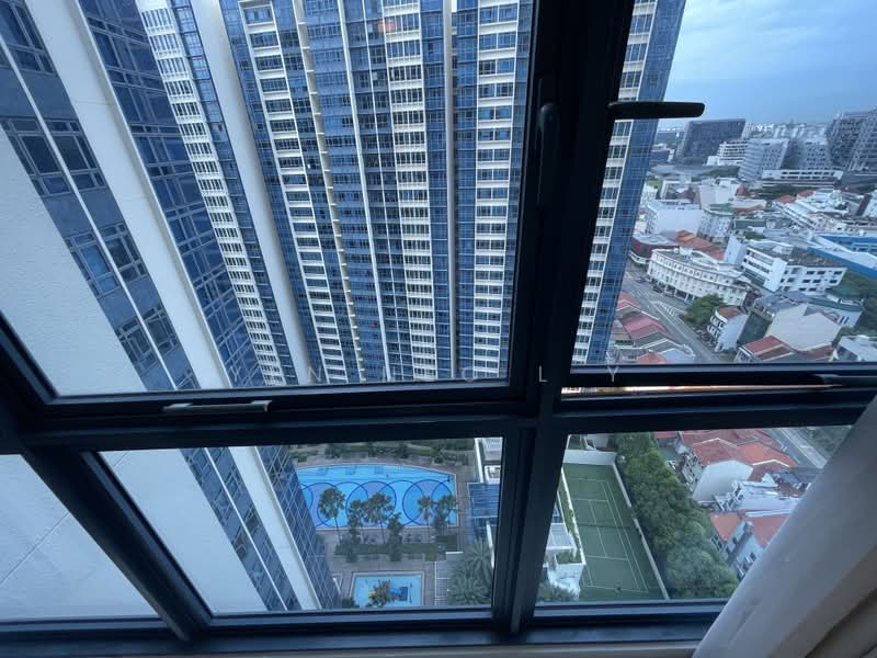 City Square Residences, 6 Kitchener Link, 3 Bedrooms, 1,206 sqft, Condominium For Rent, by Yen Neo L Y, 18475049 - PropertyGuru.com.sg