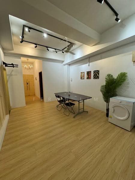 Niven Road Conservation Shop House, Niven Road, Orchard / River Valley, 7 Bedrooms, 2,200 sqft, Shophouse For Sale, by Fernn Lim, 18480581 - Interior - PropertyGuru.com.sg