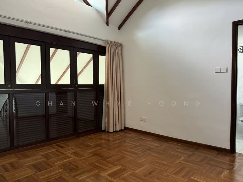 Chancery Esquire, 8 Chancery Lane, 3 Bedrooms, 1,572 sqft, Condominium For Rent, by Chan Whye Hoong, 18502549 - 3rd Bedroom - Mezzanine Floor - PropertyGuru.com.sg
