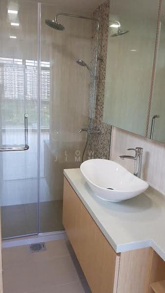 Emerald Park, 2 Indus Road, Alexandra / Commonwealth, 3 Bedrooms, 1,173 sqft, Condominium For Rent, by Low Jimmy, 18510923 - PropertyGuru.com.sg