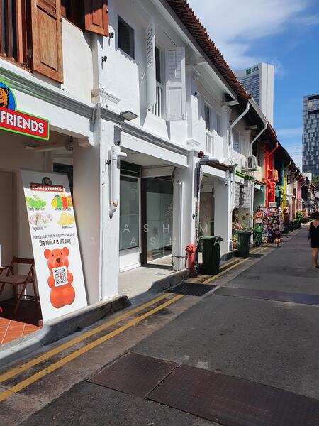 HAJI LANE..FULL COMMERCIAL..POTENTIAL FOR RETURNS, Haji Lane, 677 sqft, Shop / Shophouse For Sale, by Hashim Bahashwan, 18511511 - CommercialGuru.com.sg