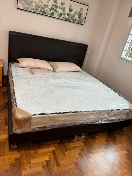 Melville Park, 28 Simei Street 1, 2 Bedrooms, 958 sqft, Apartment For Rent, by Daryl Tay, 18513418 - Master Bedroom - PropertyGuru.com.sg