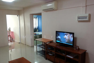 For Rent - 576 Ang Mo Kio Avenue 10