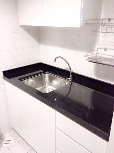Hazel Park Condo, 29 Hazel Park Terrace, 2 Bedrooms, 980 sqft, Condominium For Rent, by Ken Neo, 18544056 - PropertyGuru.com.sg