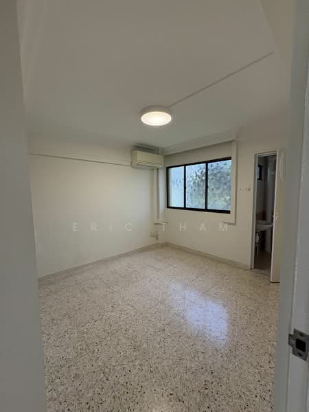 32 Holland Close, 32 Holland Close, 2 Bedrooms, 635 sqft, HDB Flat For Rent, by Eric Tham, 18554722 - PropertyGuru.com.sg
